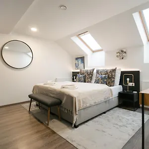 Coru House Praha